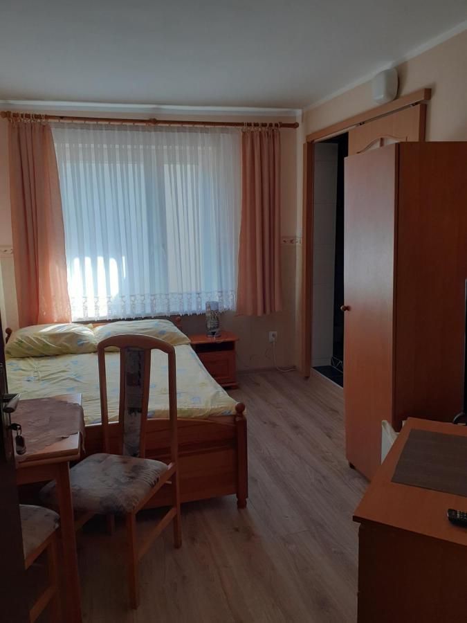 Pokoje Goscinne Asia Łeba Kültér fotó