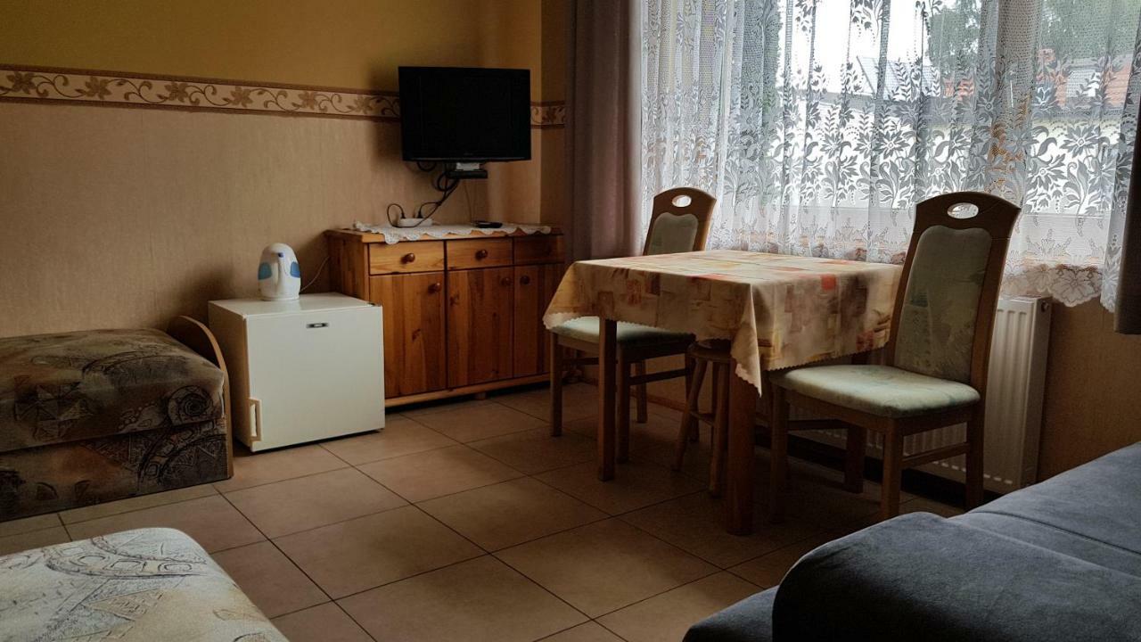 Pokoje Goscinne Asia Łeba Kültér fotó